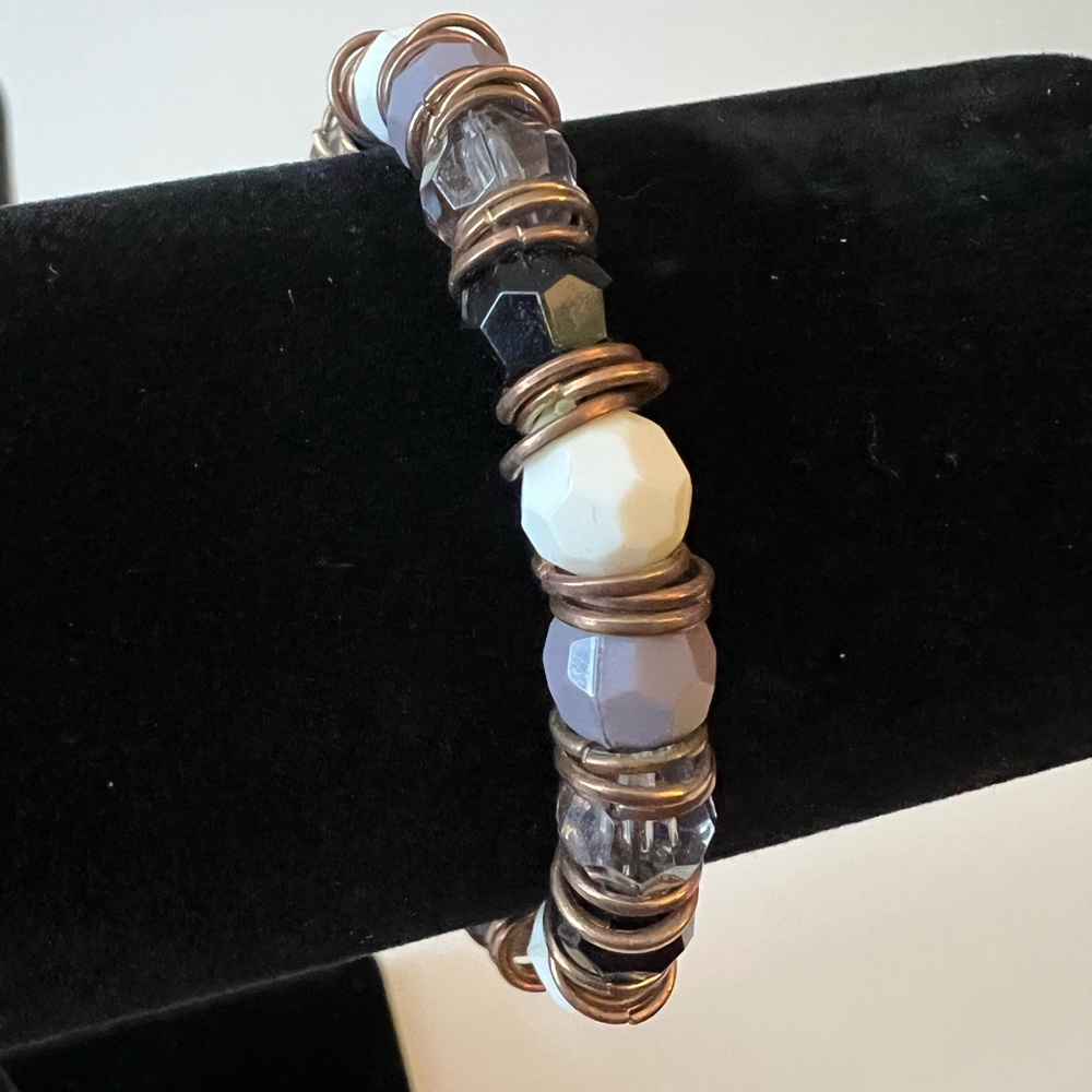 Black Gray Clear and White Beaded Stretch Bracelet